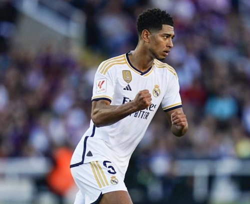 亚利桑那响尾蛇双王牌席林与强森在 2001 世界大赛并列 MVP，联手阻击洋基王朝