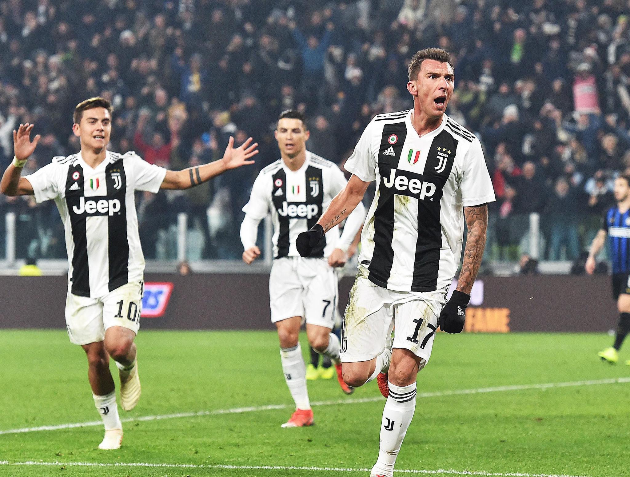 李章洙回渝参加足协杯夺冠25周年纪念赛，感慨儿子当年才初中