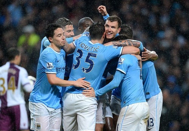 巴萨双喜！德容、费尔明重返训练场 弗利克迎战力增强